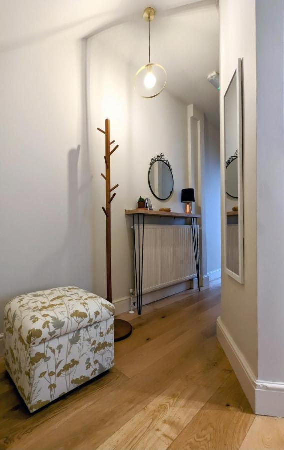 Gorgeous Apartment Wood Green Palmers Green Ngoại thất bức ảnh